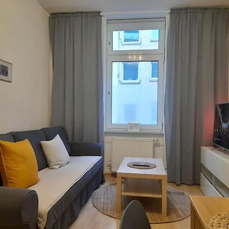 Zwei-Zimmer Wohnung In Wiesbadens Westend Extérieur photo