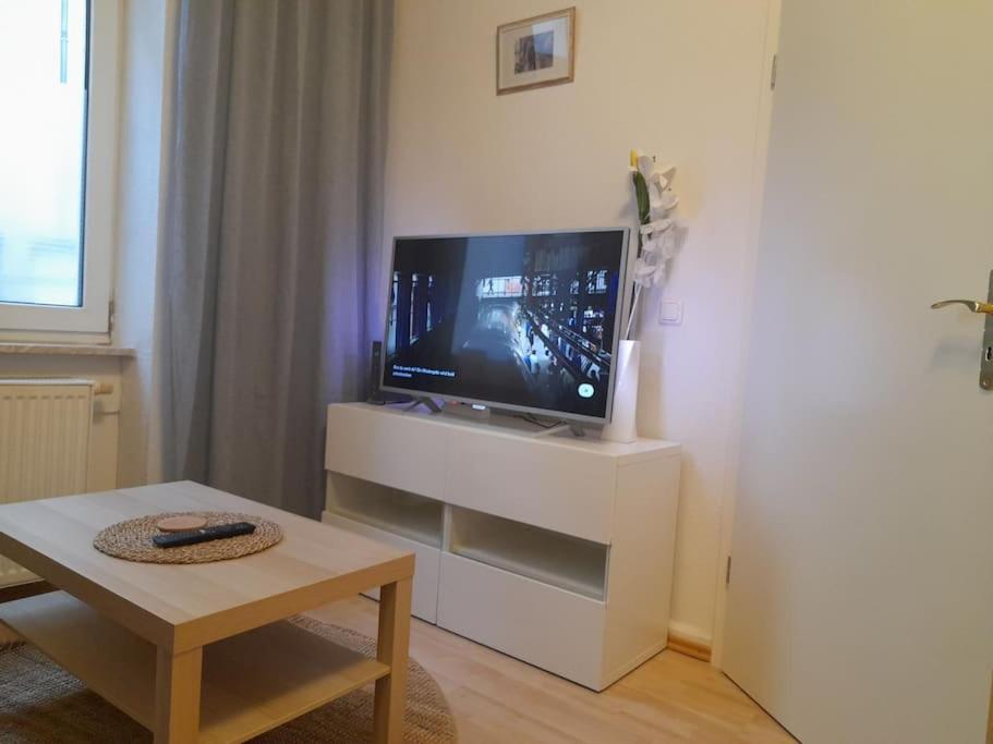Zwei-Zimmer Wohnung In Wiesbadens Westend Extérieur photo