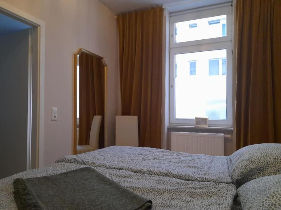 Zwei-Zimmer Wohnung In Wiesbadens Westend Extérieur photo
