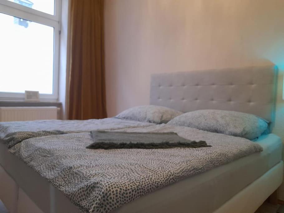 Zwei-Zimmer Wohnung In Wiesbadens Westend Extérieur photo
